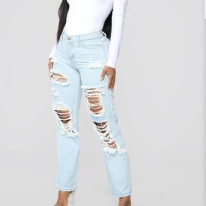NWT Fashion Nova Boyfriend Jeans 11